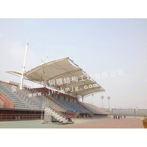 膜結構車棚16